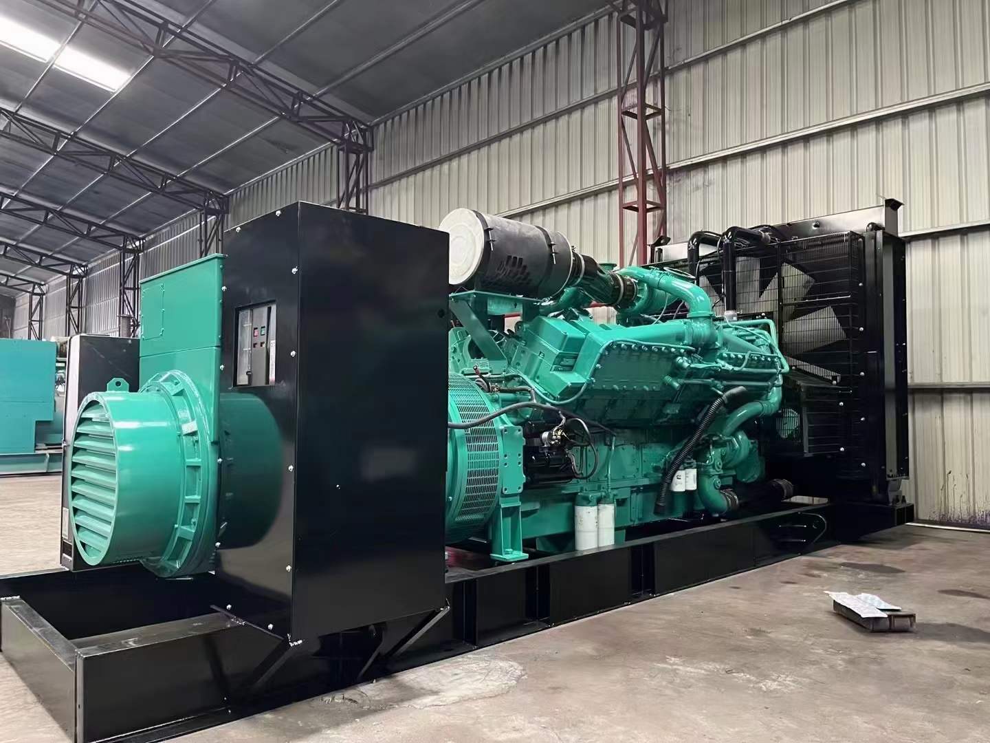 腾冲如何降低 800kW 柴油发电机输出电流的波动?