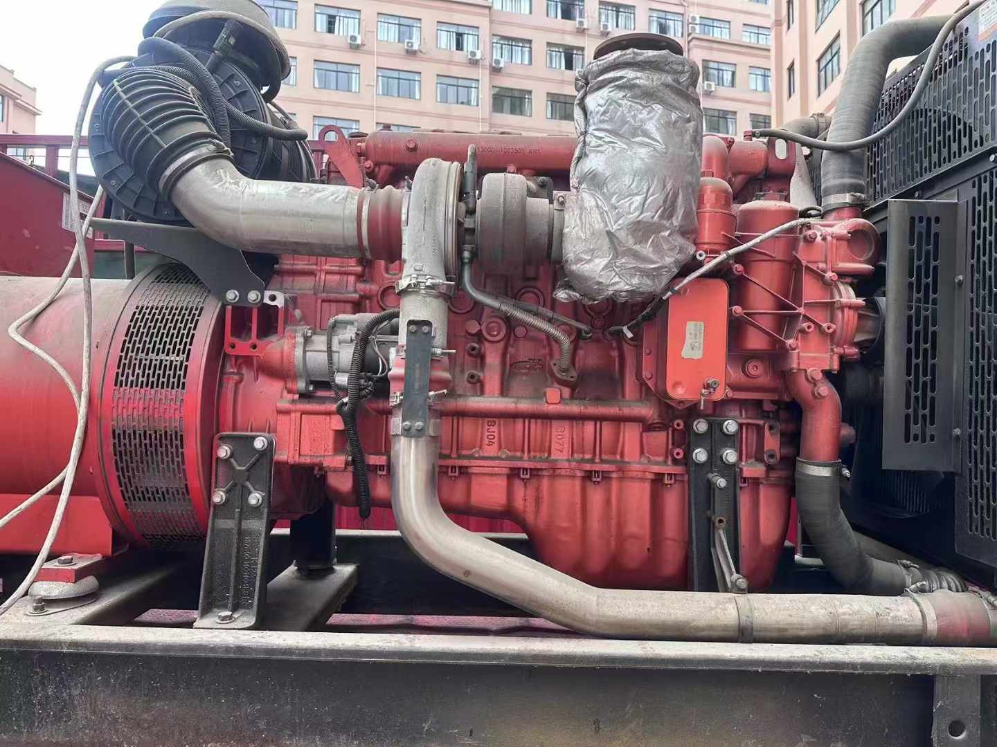 腾冲如何选择适合 600kW 柴油发电机组的过载保护器？