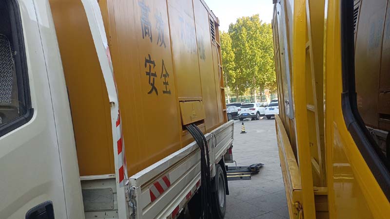 腾冲如何判断柴油发电机组和UPS电源的切换时间是否符合要求？